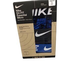 Nike Boys Dri-Fit Essential 3-Pack Boxer Briefs Size X-Large